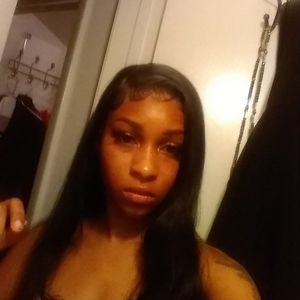 Meet your Posher, Denise